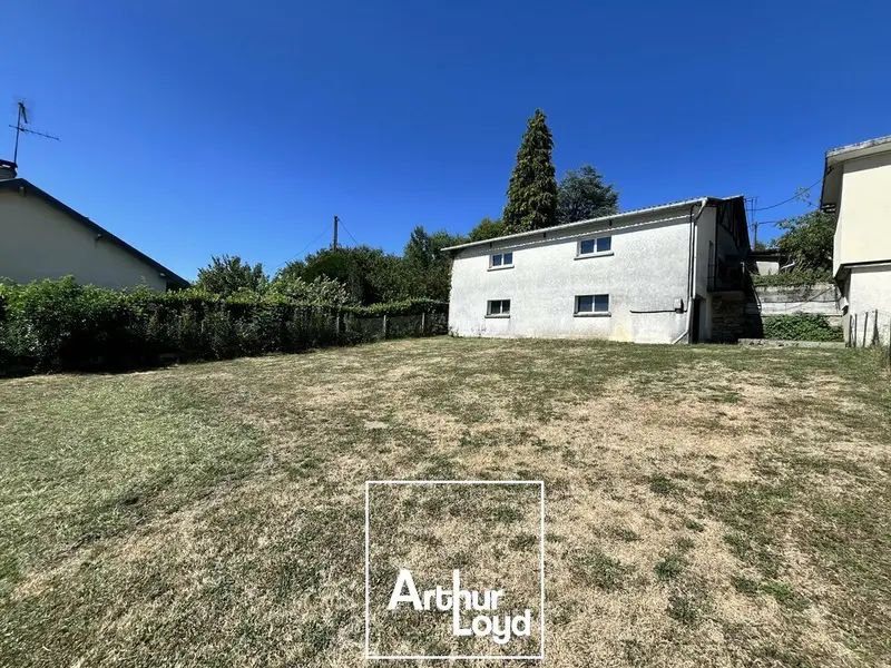 Entrepôt / Activité à vendre - Favars (19330) - 220 m²