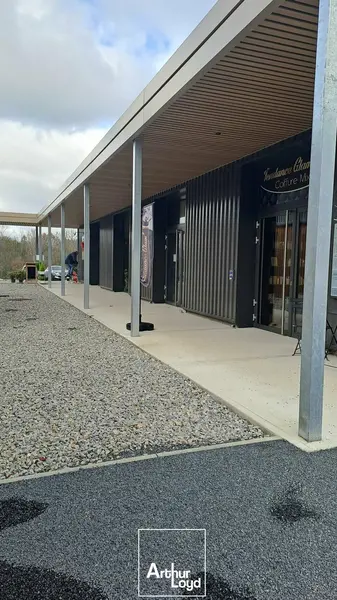 Local Commercial à louer - Chartrier-Ferrière (19600) - 56 m² - 1 517 €/mois