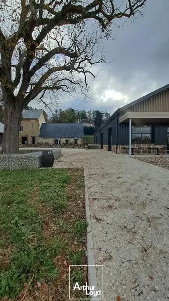 Local Commercial à louer - Chartrier-Ferrière (19600) - 117 m² - 1 412 €/mois