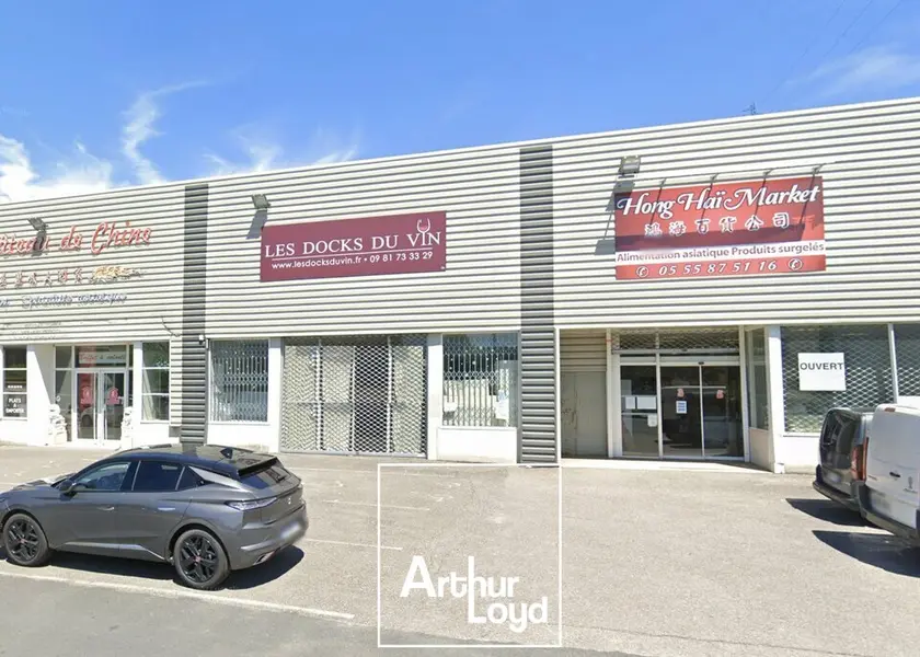 A vendre Local commercial  1721m² La Chapelle-aux-Brocs
