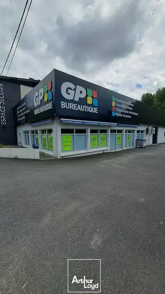 A louer Local commercial  250m² Tulle