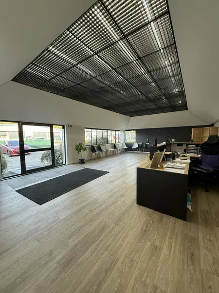 Entrepôt / Activité à louer - Malemort (19360) - 1150 m² - 6 750 €/mois