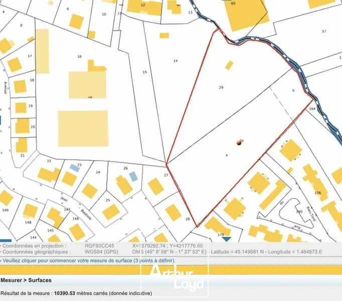 A vendre Terrain 10500m² Saint-Pantaléon-de-Larche