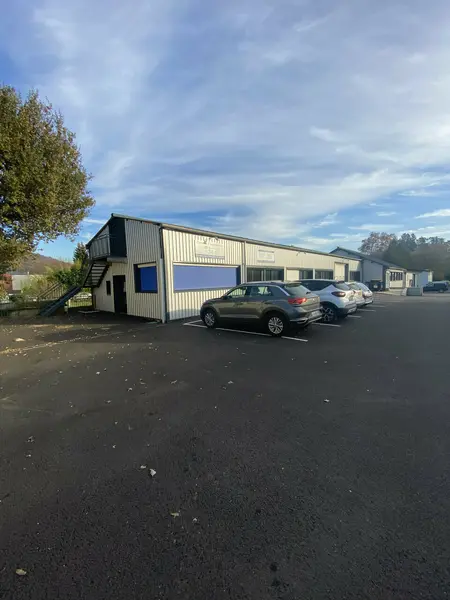 Entrepôt / Activité à louer - Malemort (19360) - 300 m² - 2 000 €/mois