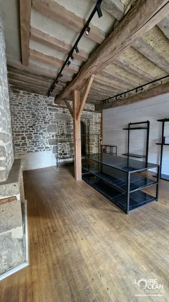 Local Commercial à louer - Guérande (44350) - 42 m² - 1 600 €/mois