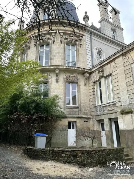 Bureau à louer - Nantes (44000) - 266 m² - 4 416 €/mois
