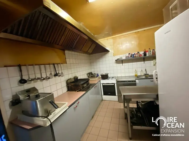 Local Commercial à louer - Rezé (44400) - 131 m² - 1 700 €/mois