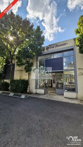 A LOUER LOCAL COMMERCIAL - QUARTIER DU MARCHE - LA BAULE