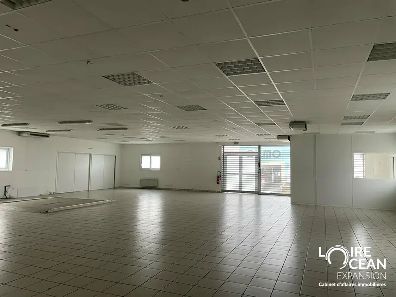 Local Commercial à louer - Vallet (44330) - 336 m² - 2 800 €/mois
