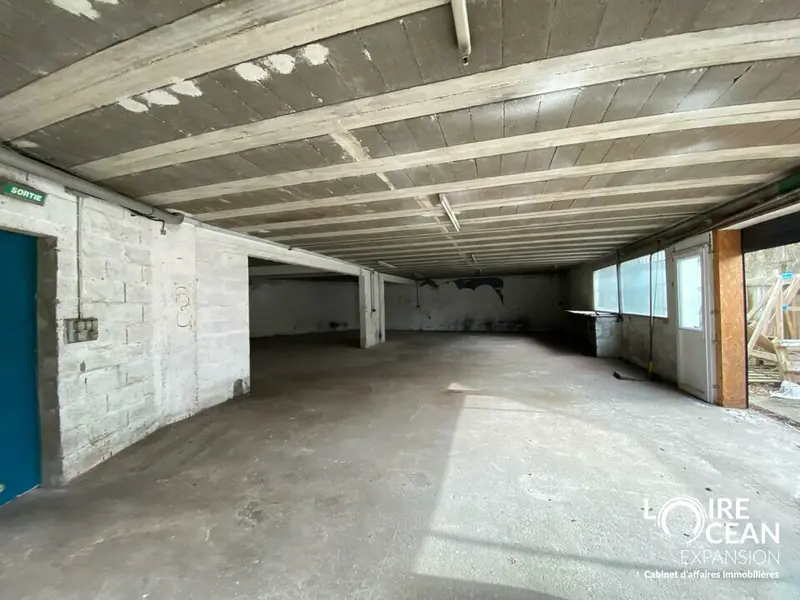 A LOUER LOCAL D'ACTIVITE EN SOUS LOCATION