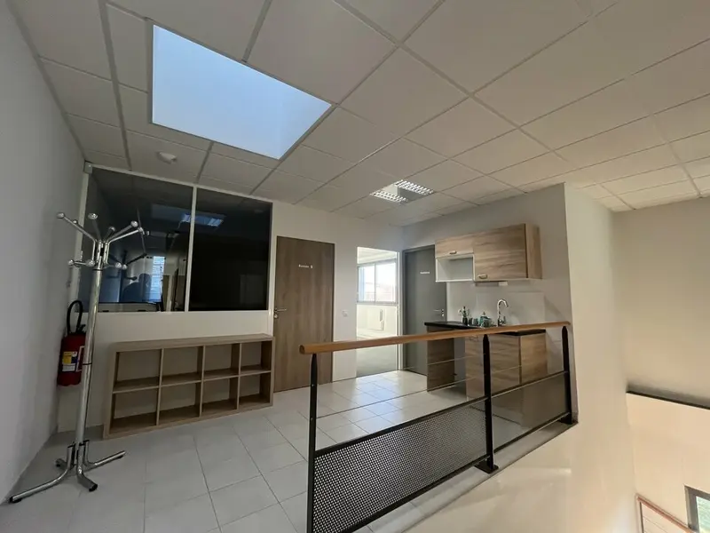 Bureau à louer - Saint-Herblain (44800) - 75 m² - 937 €/mois