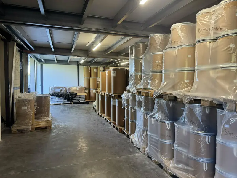 PESSAC - LOCATION LOCAL A USAGE D'ENTREPOT DE 200M²  