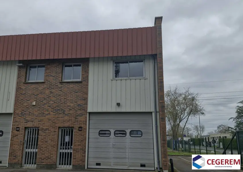 Entrepôt / Activité à louer - Lisses (91090) - 160 m² - 1 400 €/mois