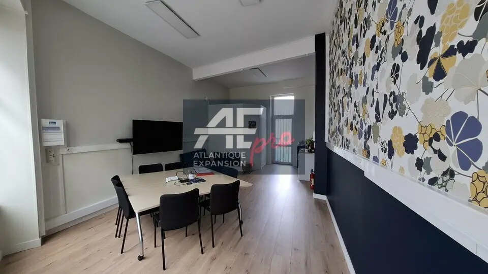 Bureau à louer - Saint-Nazaire (44600) - 100 m² - 1 170 €/mois