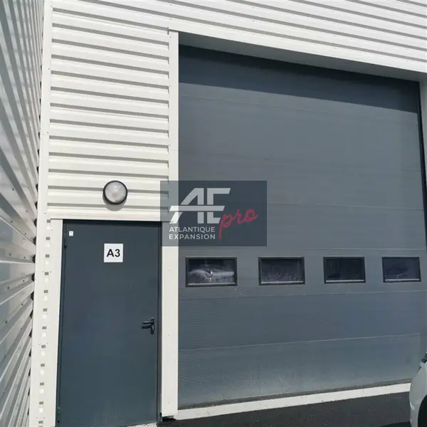 Entrepôt / Activité à louer - Donges (44480) - 124 m² - 1 200 €/mois
