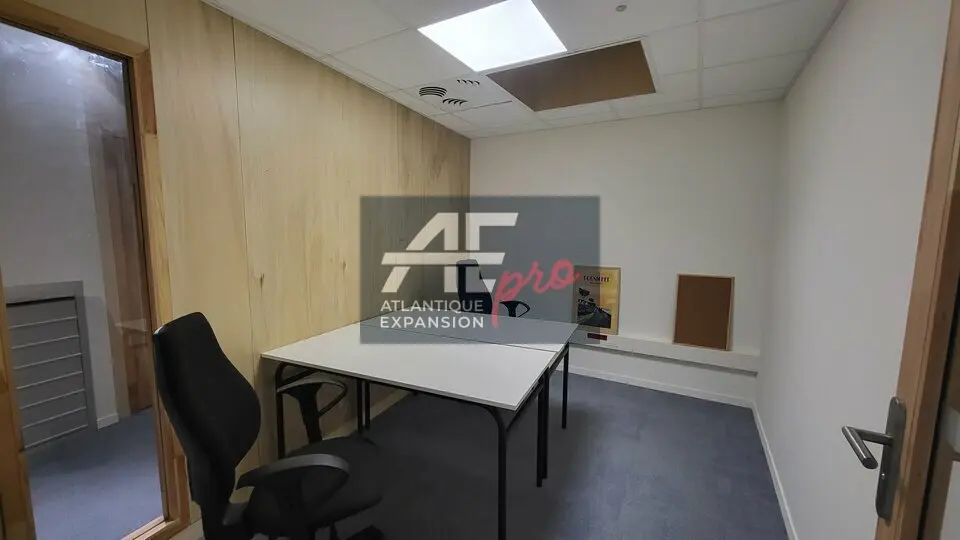 Bureau à louer - Saint-Nazaire (44600) - 22 m² - 350 €/mois
