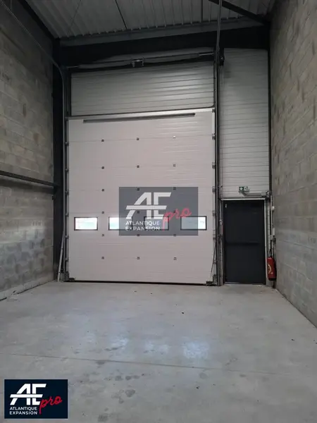 Entrepôt / Activité à louer - Donges (44480) - 160 m² - 1 450 €/mois