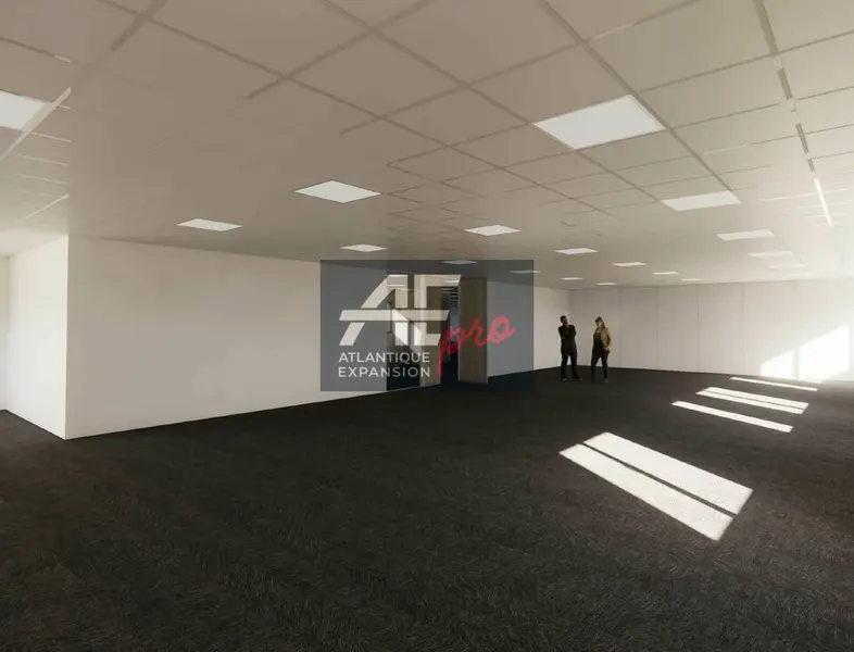 Bureau à louer - Saint-Nazaire (44600) - 243 m² - 3 442 €/mois