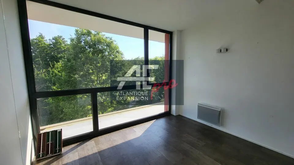 A vendre Bureaux 105m² Saint-Nazaire