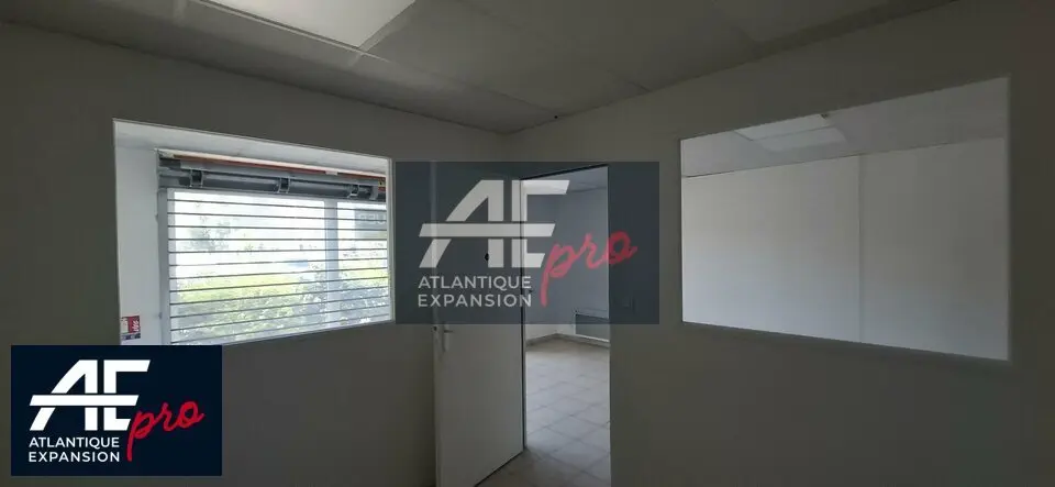 Local Commercial à louer - Trignac (44570) - 49 m² - 670 €/mois