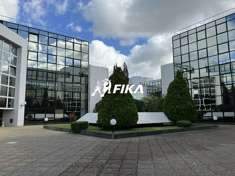 A VENDRE BUREAUX 100 m² (31700) BLAGNAC