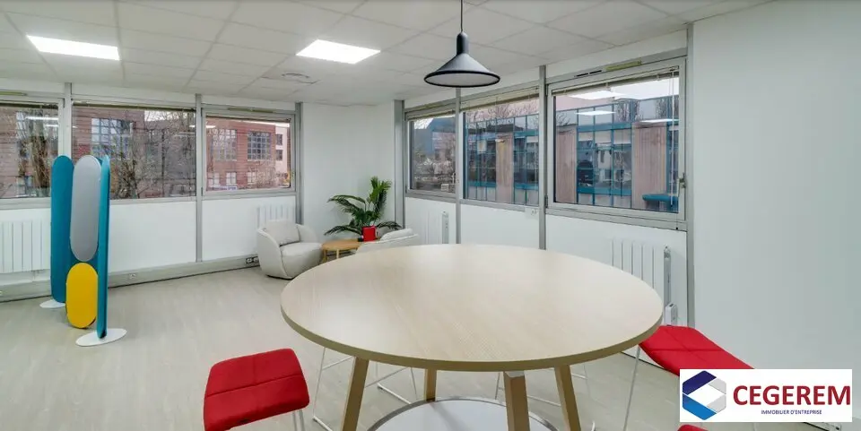 BUREAUX 203 M2 VILLIERS SUR MARNE