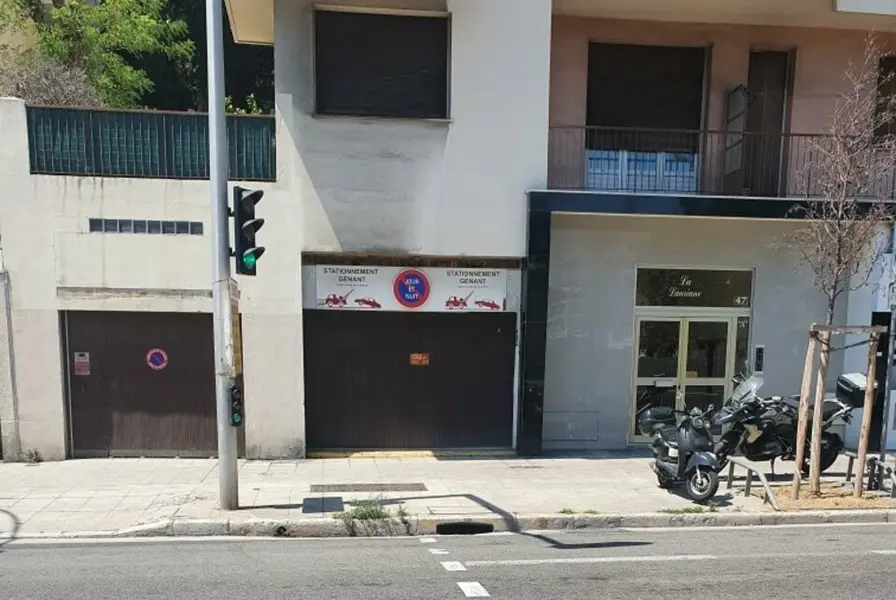 Entrepôt - NICE NORD -  BD CESSOLE