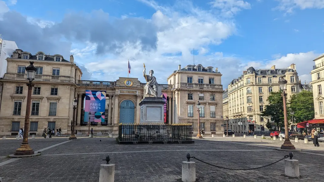 Fonds de commerce à vendre - Restauration - Paris 07 (75007) - 135 000 €