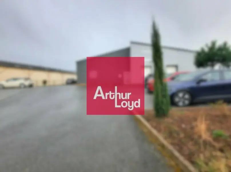 Entrepôt / Activité à louer - Romagnat (63540) - 775 m² - 5 666 €/mois