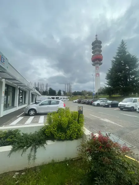 Bureau à louer - Artigues-Près-Bordeaux (33370) - 720 m² - 6 000 €/mois