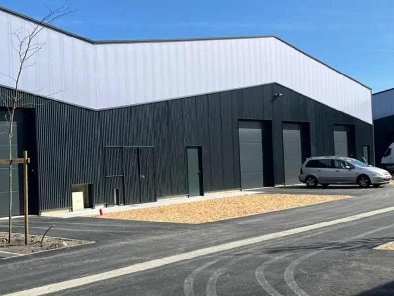 Entrepôt / Activité à louer - Mérignac (33700) - 250 m² - 1 562 €/mois