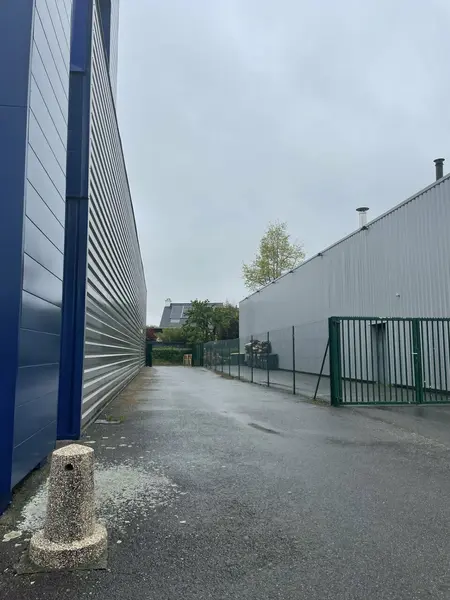 A VENDRE - ENTREPOT