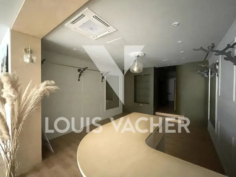 Local Commercial à louer - Bordeaux (33000) - 87 m² - 2 500 €/mois