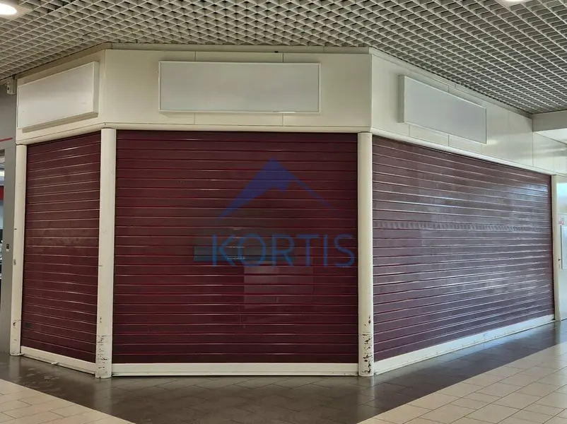 À LOUER  LOCAL COMMERCIAL