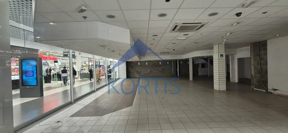 Local Commercial à louer - Mâcon (71000) - 299 m² - 4 734 €/mois