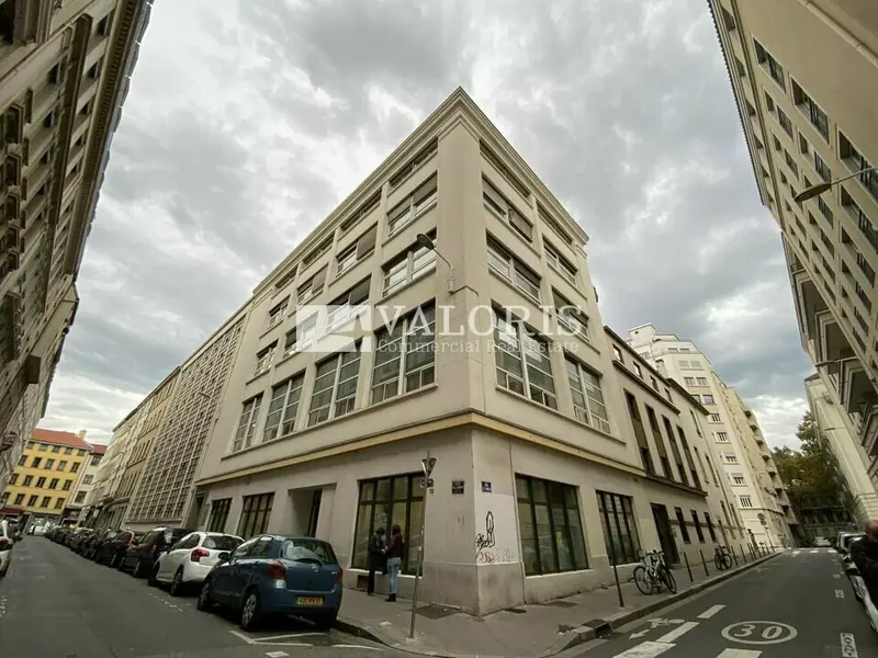 Bureau à louer - Lyon 03 (69003) - 85 m² - 1 000 €/mois