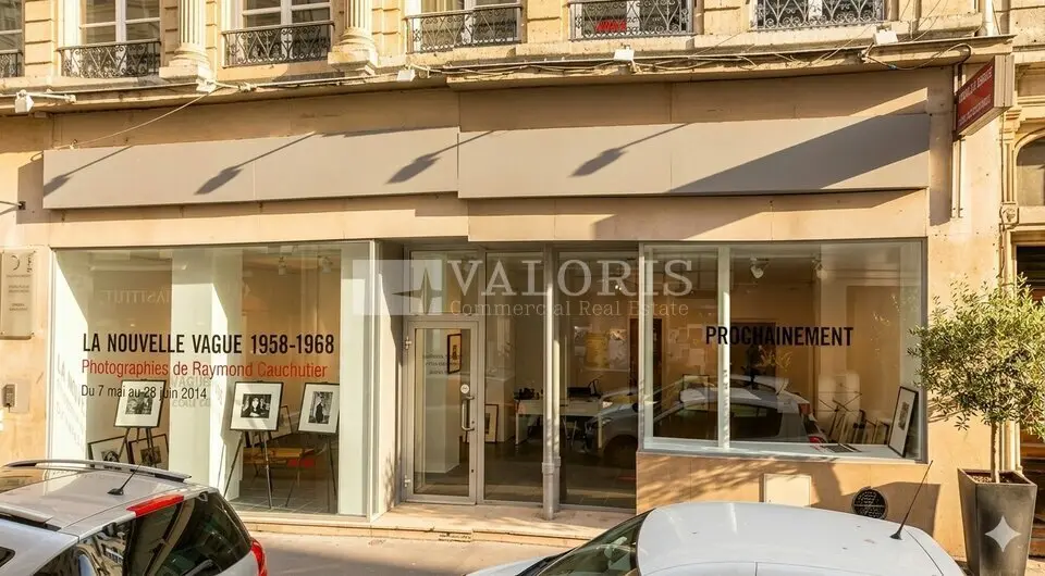 Local Commercial à louer - Lyon 01 (69001) - 113 m² - 2 500 €/mois