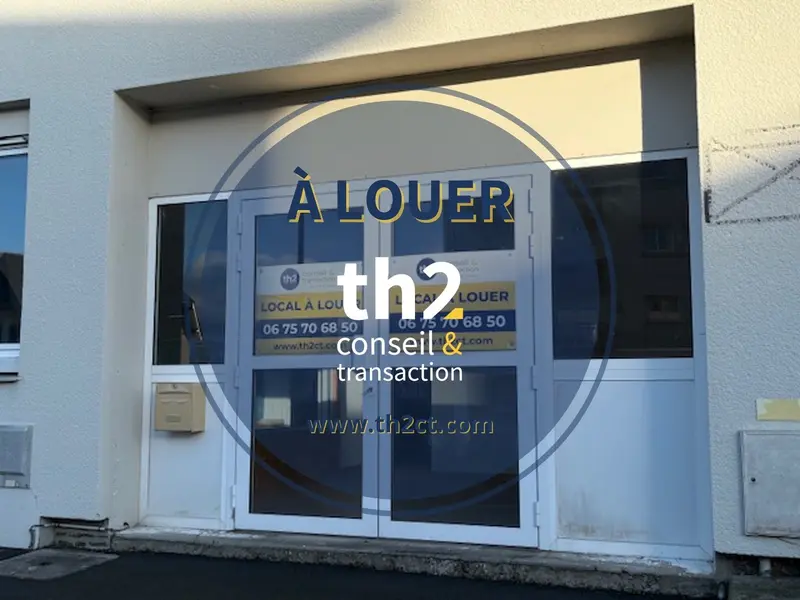 Local agence/bureaux et atelier de 240 m²