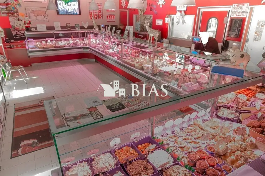 Local Commercial à vendre - Auxerre (89000) - 200000 m²