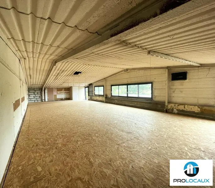 Bureau à louer - Arnas (69400) - 105 m² - 910 €/mois