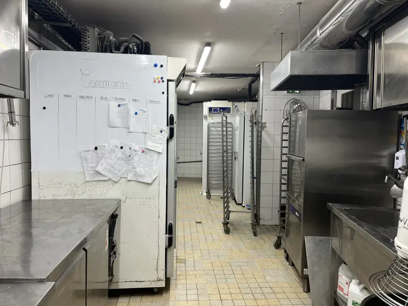 Fonds de commerce à vendre - Vente alimentaire - Paris 14 (75014) - 867 200 €