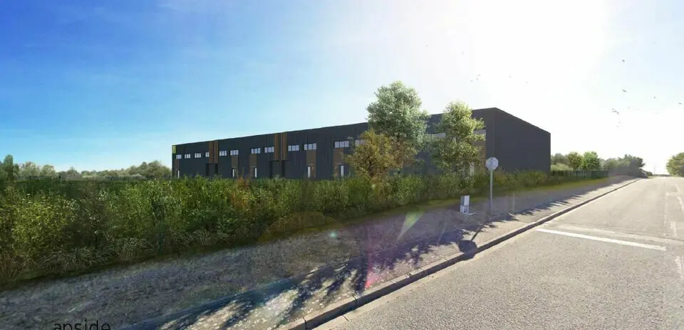 Entrepôt / Activité à louer - Mondeville (14120) - 3950 m² - 32 258 €/mois