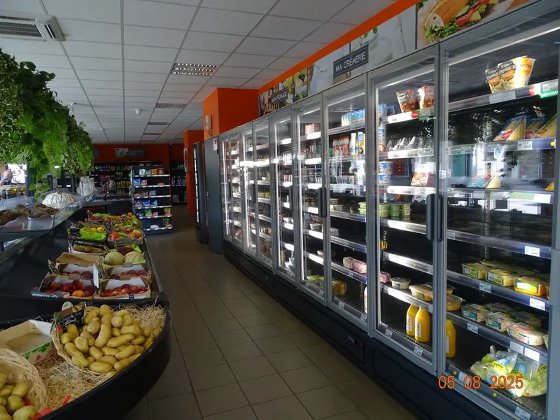 SUPERETTE A DEVELOPPER