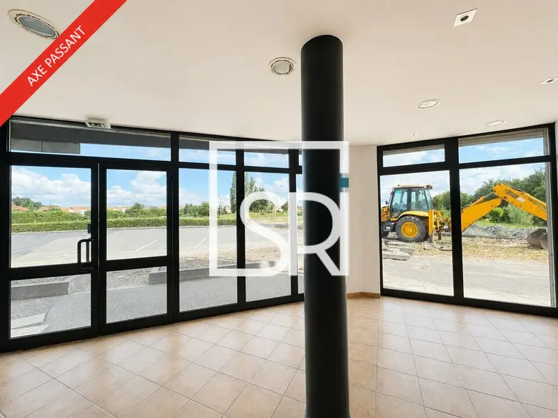 Local Commercial à louer - Gerzat (63360) - 110 m² - 1 700 €/mois