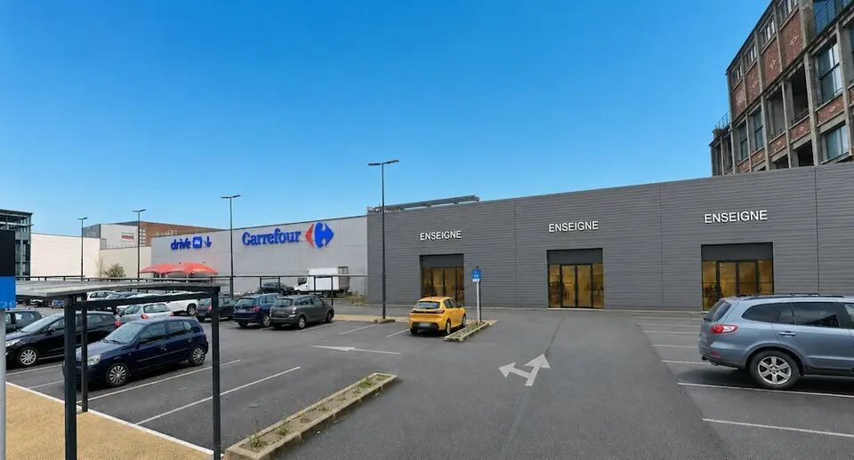Local Commercial à louer - Beauvais (60000) - 550 m² - 5 041 €/mois
