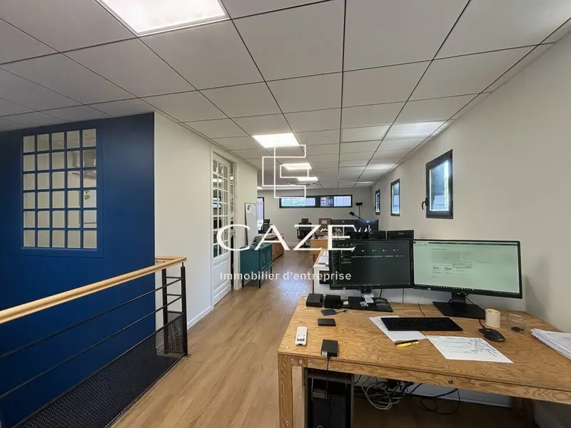 Entrepôt / Activité à vendre - Floirac (33270) - 325 m²