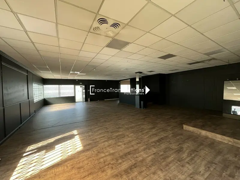 Local Commercial à louer - Portet-Sur-Garonne (31120) - 210 m² - 1 833 €/mois