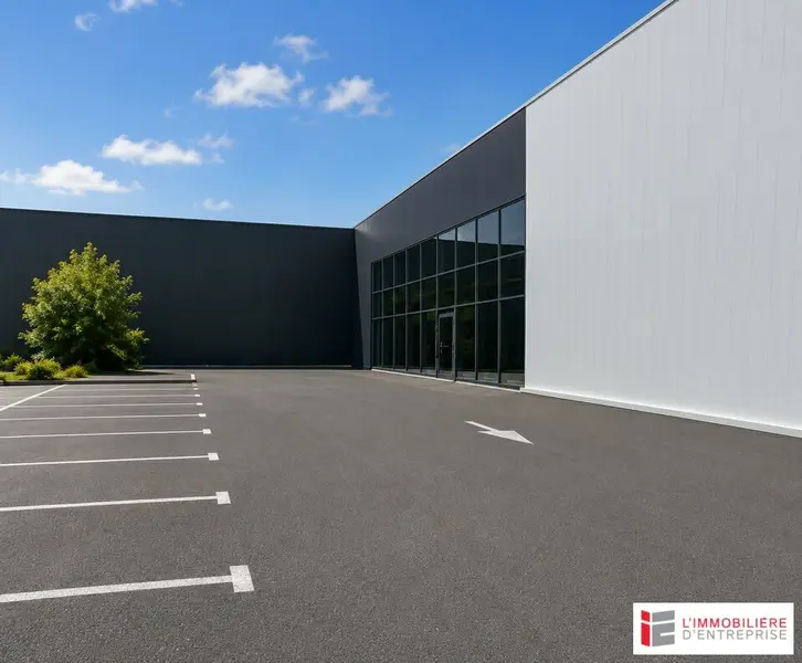 Local Commercial à louer - Langueux (22360) - 550 m² - 5 958 €/mois