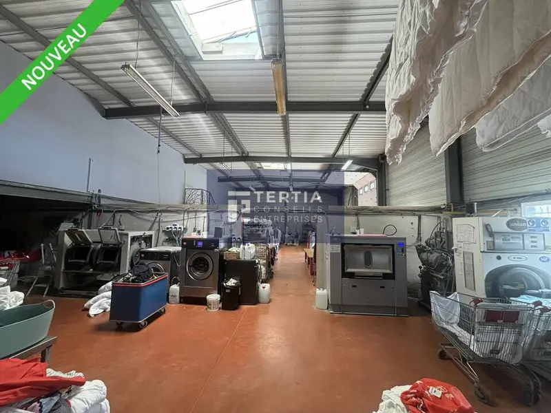 Entrepôt / Activité à vendre - Frontignan (34110) - 530 m²