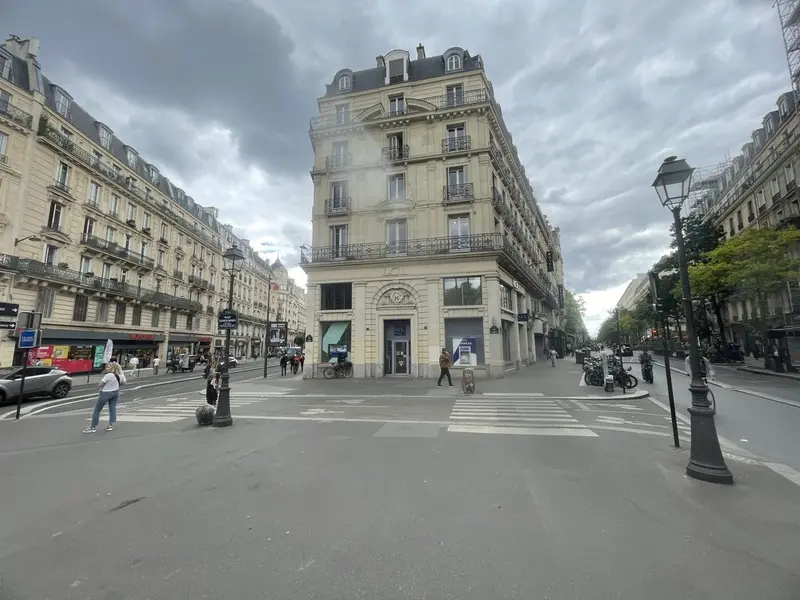 Fonds de commerce à vendre - Cafés et bars - Paris 03 (75003) - 3 517 200 €